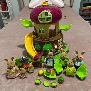 Li'l Woodzeez Acorn Treehouse Playset Dollhouse with Lights and Accessories